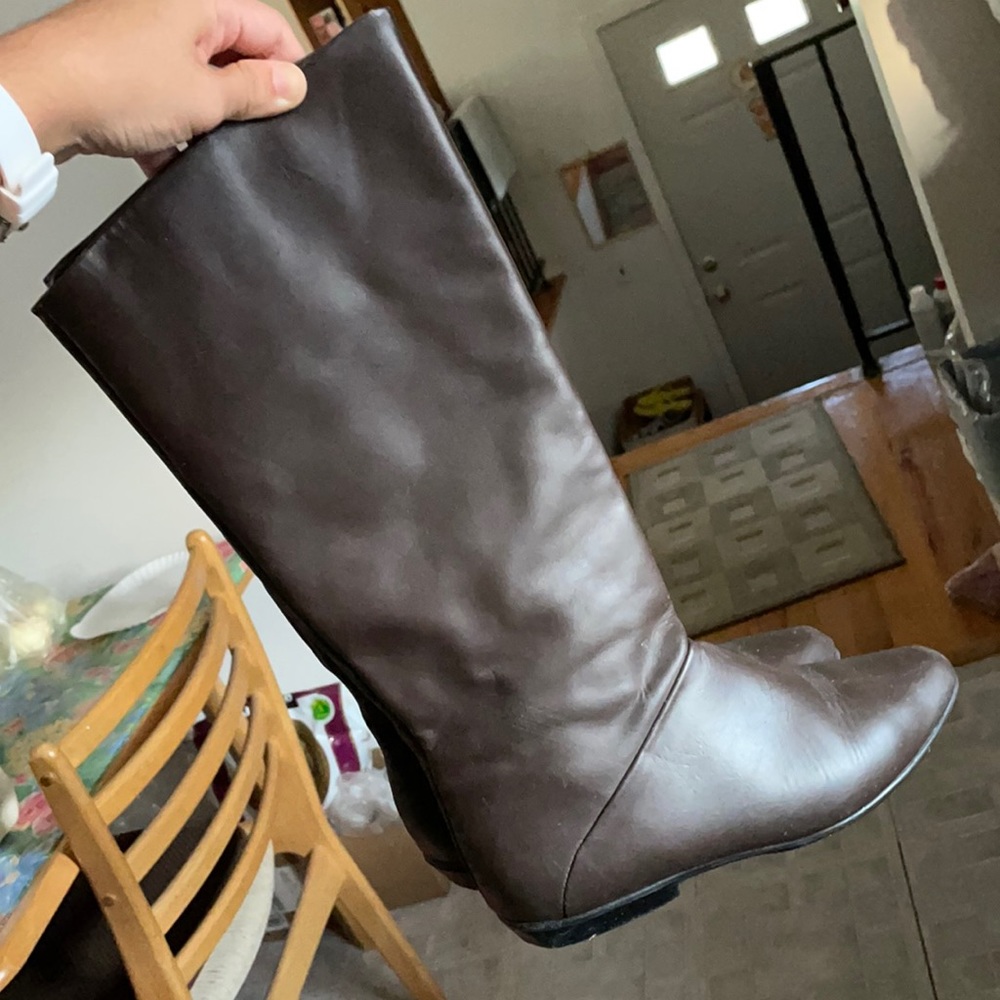 Brown boots